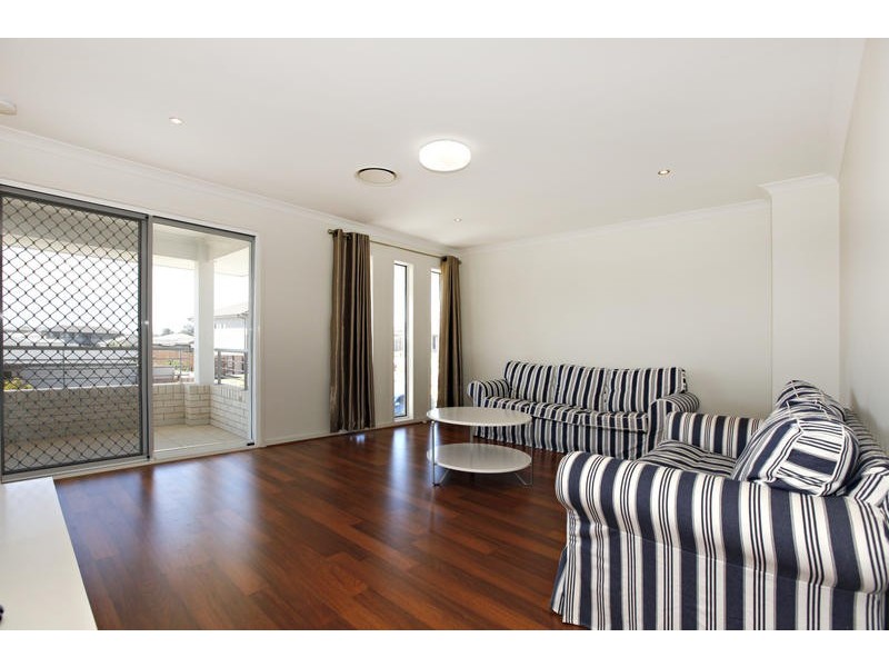 3 Bunya Street, Moggill QLD 4070